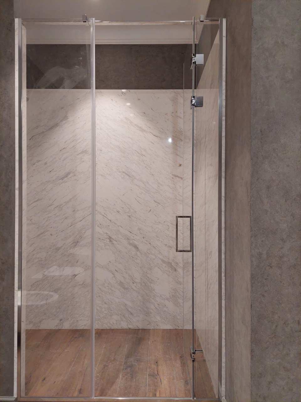 Душевая кабина/ванная комната