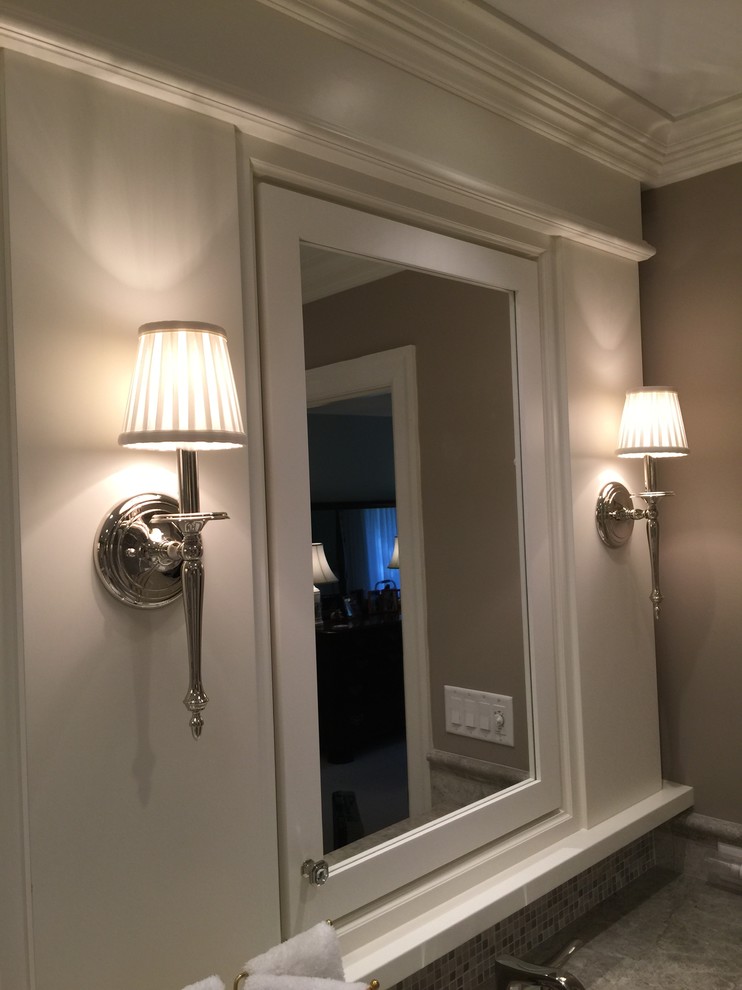 Williamsburg Grey Marble Bath