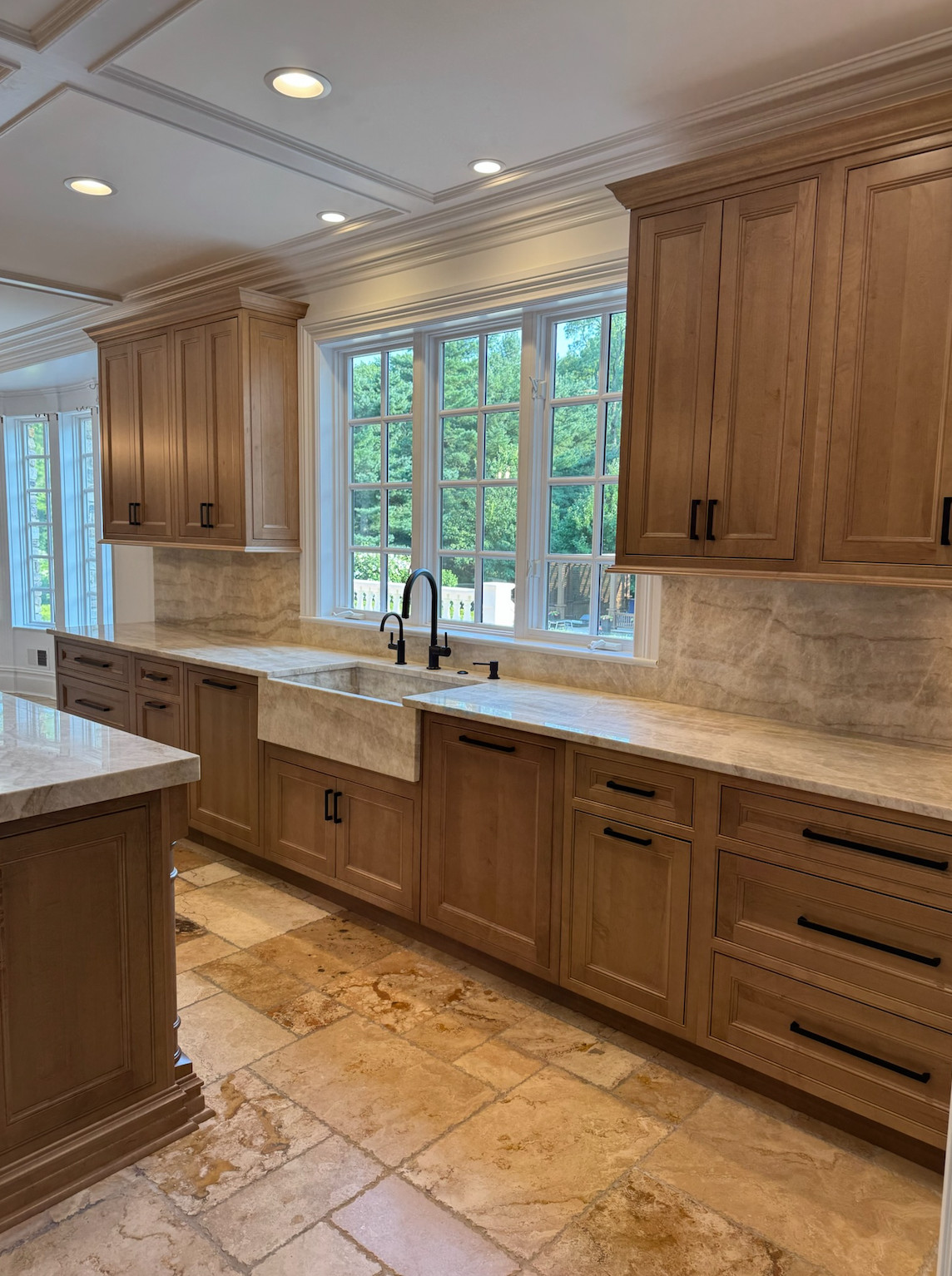 Laundry room - laundry room idea in New York