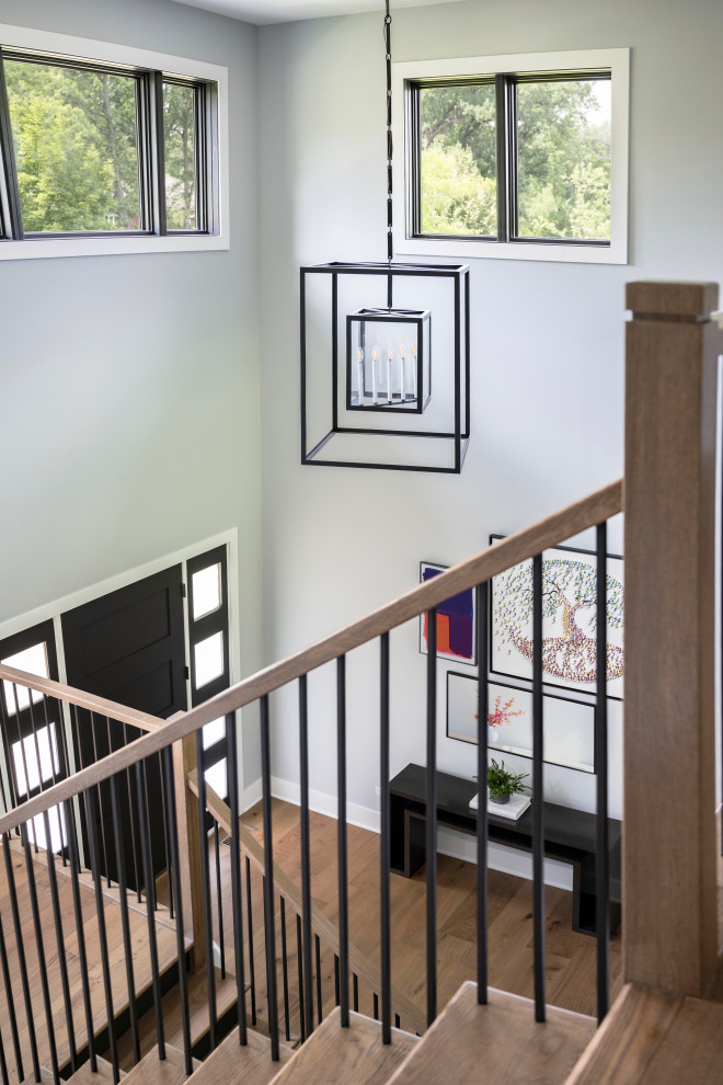 Example of a transitional staircase design in Chicago