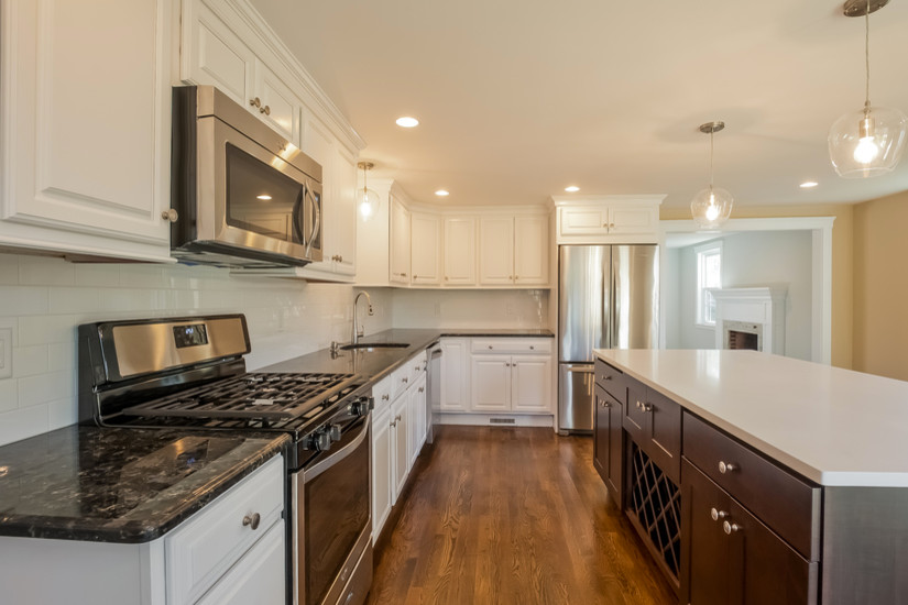 Minimalist kitchen photo in Boston