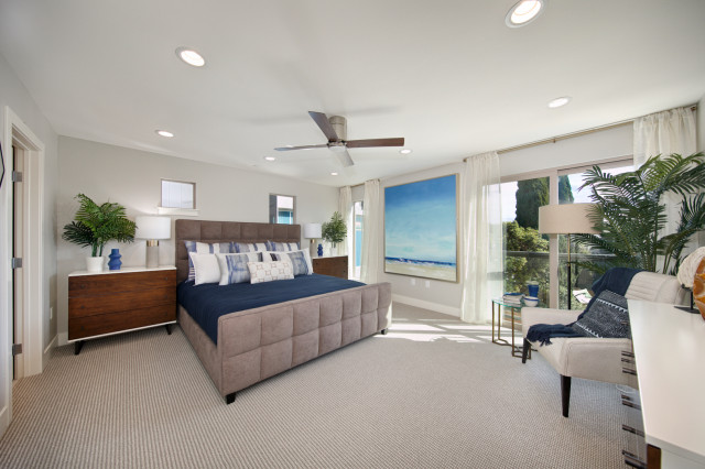 On Point | Point Loma modern-schlafzimmer