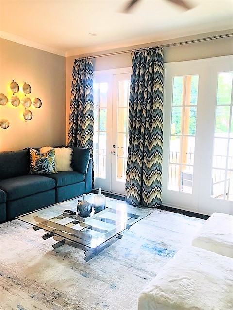 SANDY SPRING TOWN HOUSE