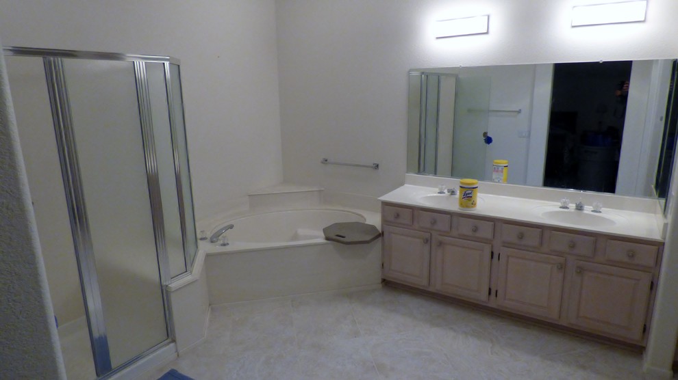 Inspiration for a transitional bathroom remodel in Phoenix