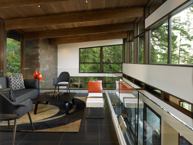 Waterfront Hideaway modern-wohnbereich