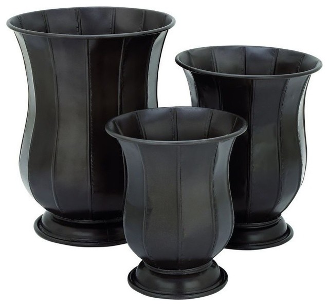 Gwg Outlet Metal Planter Set Of 3 18 22 26 Gwg Outlet Metal Planter Set Of 3 18 22 26