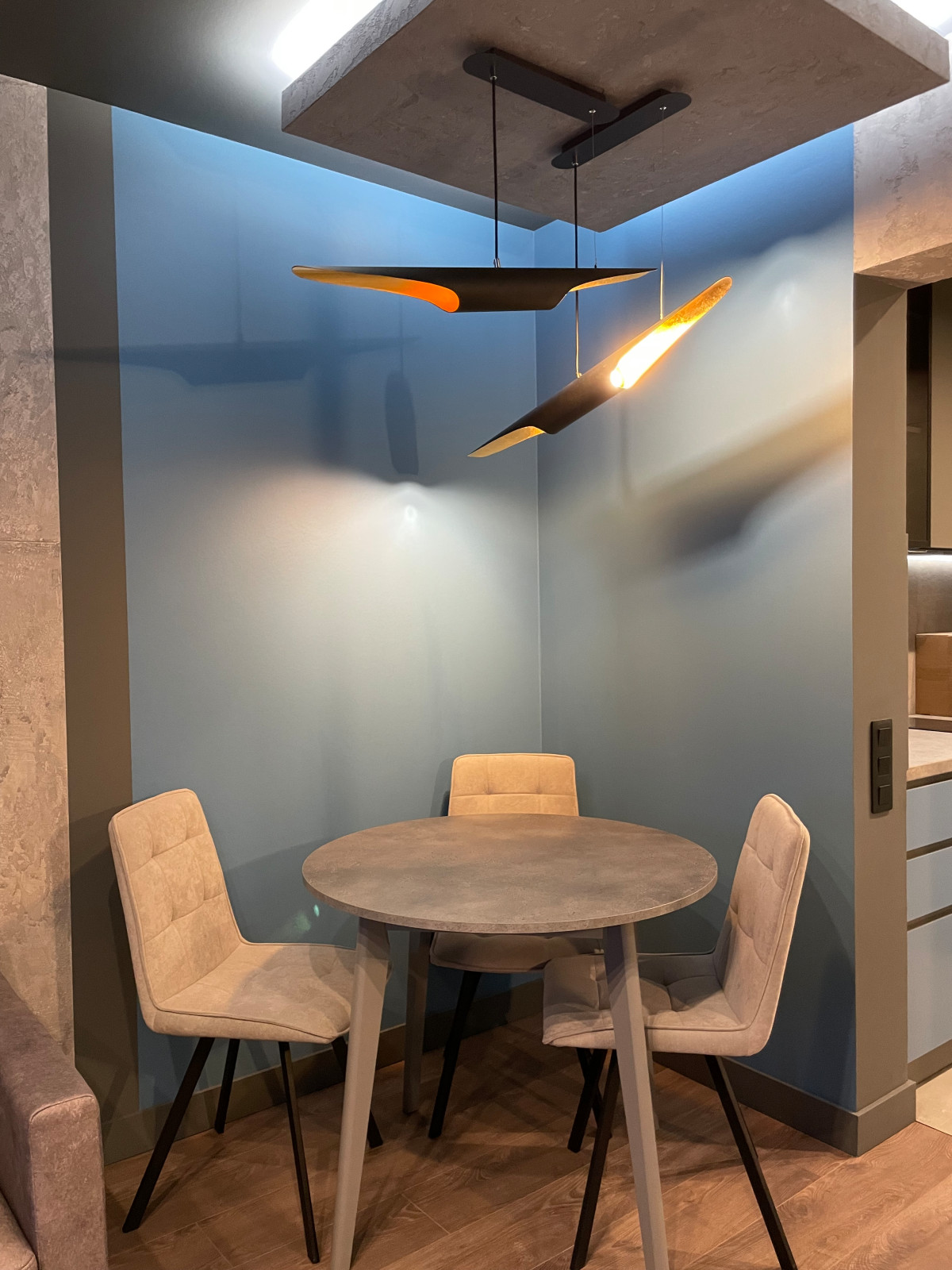 THE SMALL LOFT INTERIOR