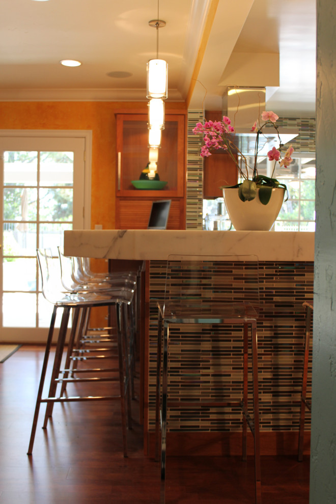 Home design - transitional home design idea