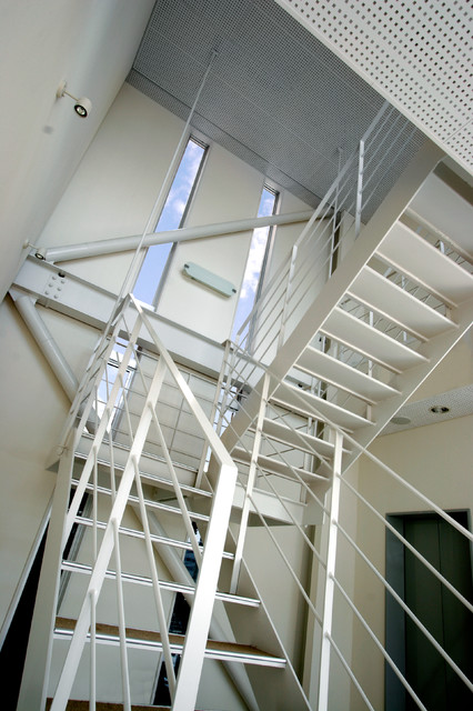 silver box minimalistisch-treppen