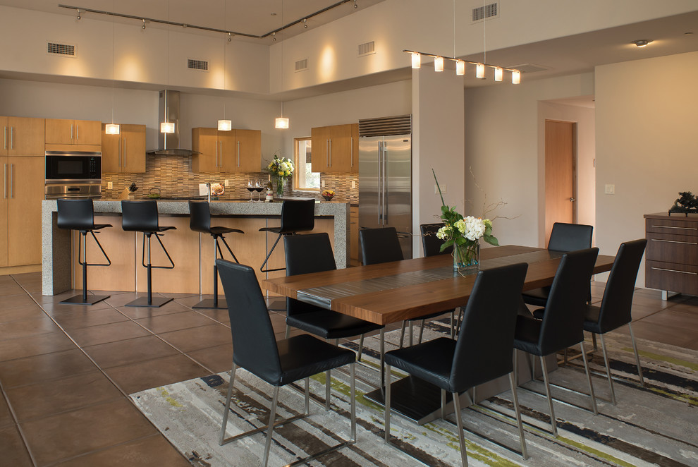 Inspiration for a transitional home design remodel in Phoenix