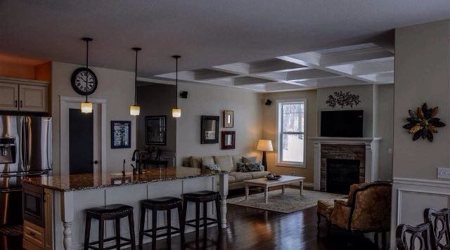 Example of a transitional kitchen design in Chicago
