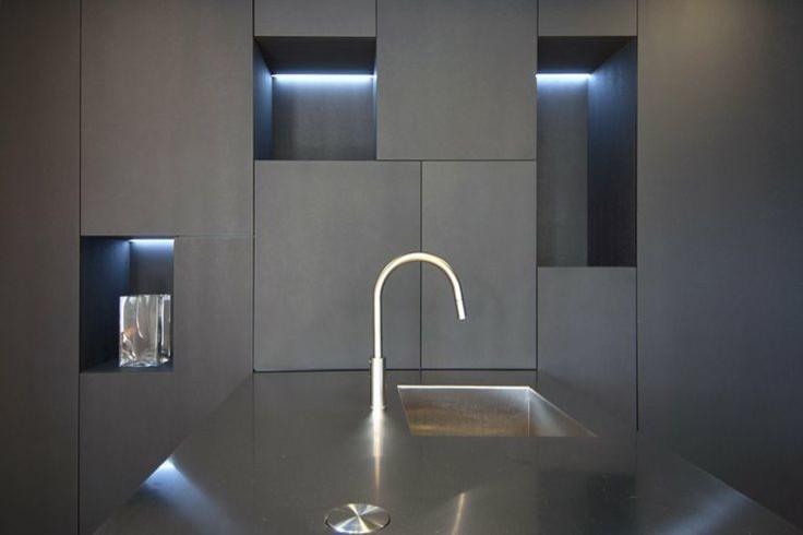 Superattico Black and White | 200 MQ