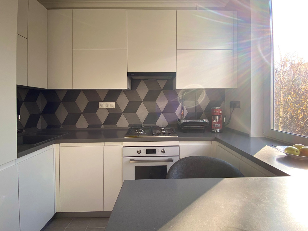 Небольшая квартира на Веерной