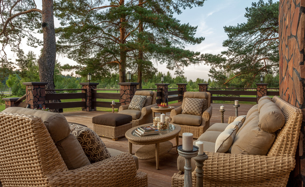 Деревянный дом в классическом стиле