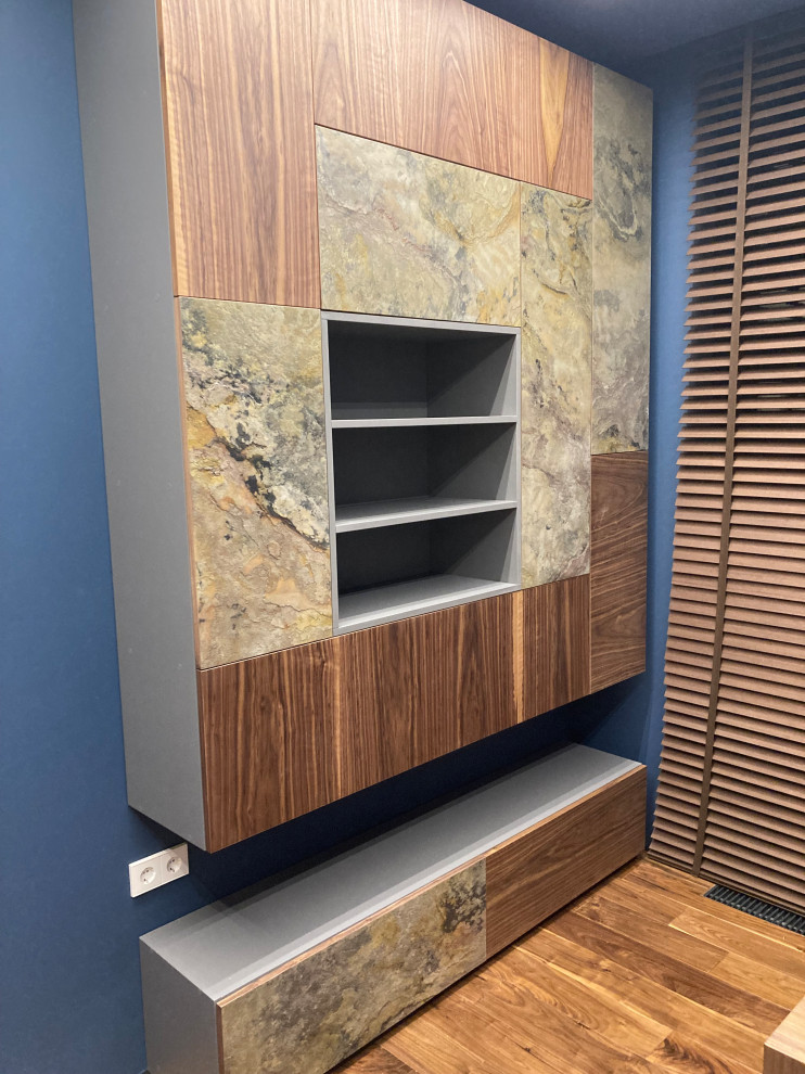 Шкаф из фанеры с Каменным и Ореховым шпоном