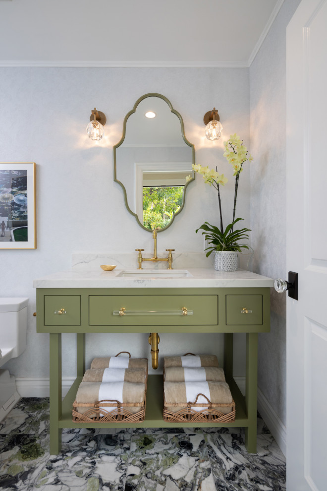 Inspiration for a timeless bathroom remodel in Los Angeles