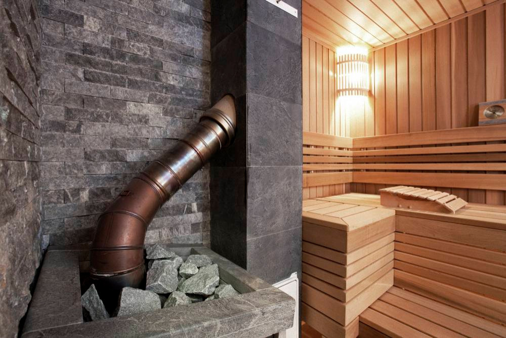 Баня в доме из клееного бруса