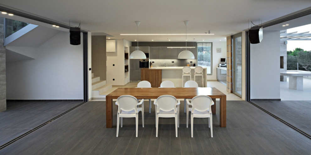 Вилла с бассейном