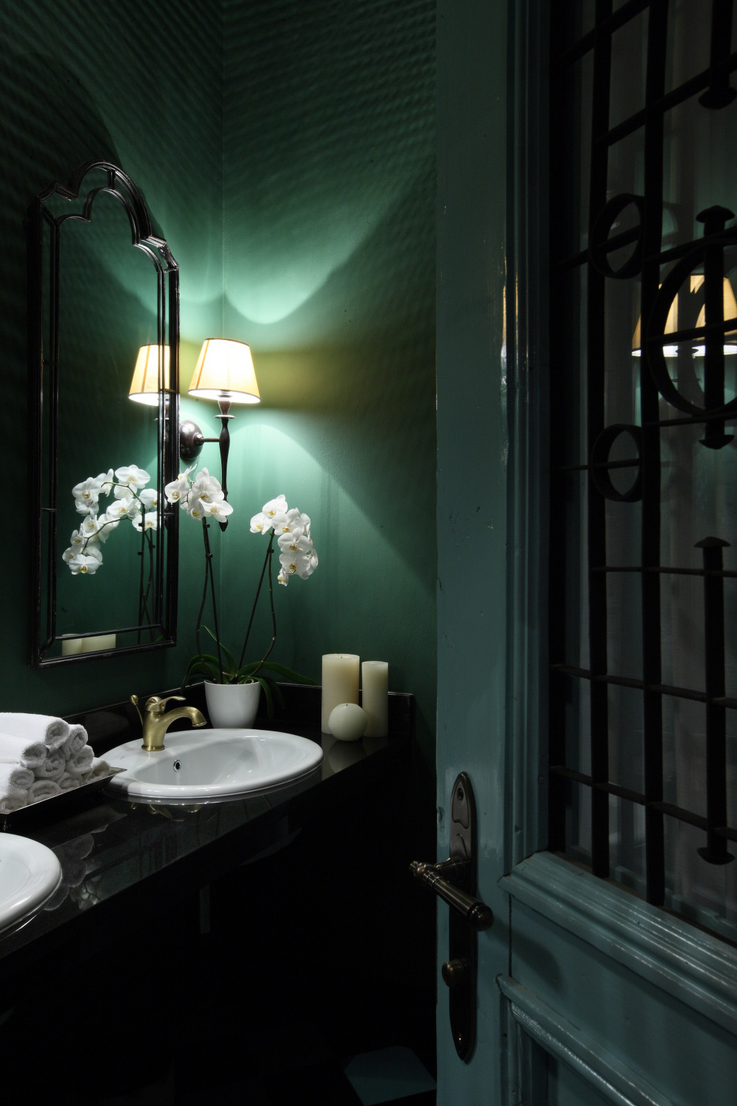 Бар в Замке