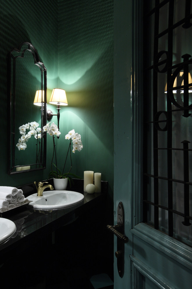 Бар в Замке