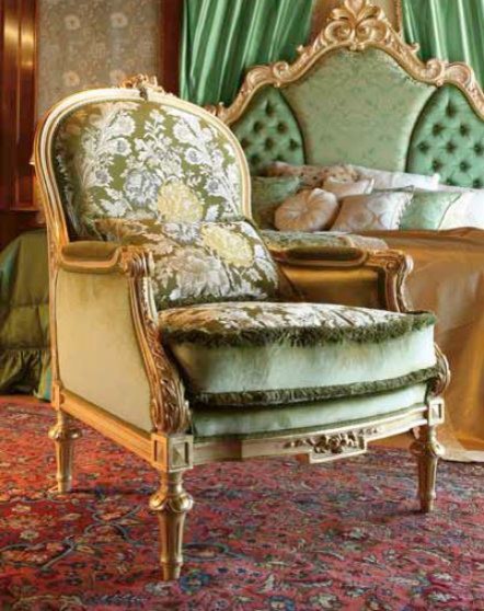 Итальянская классическая мебель ручной работы