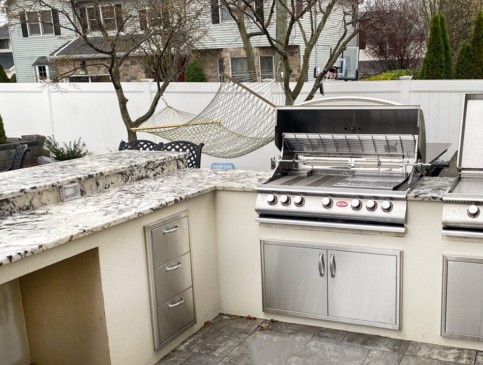 L Shaped Outdoor Kitchen