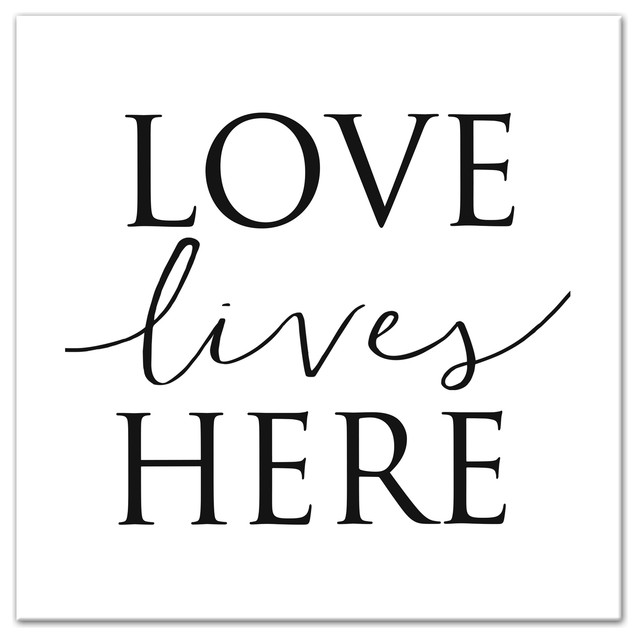 Love Lives Here Wall Décor Signs