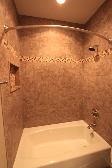 Kitchen & Bath Ideas klassisch-badezimmer
