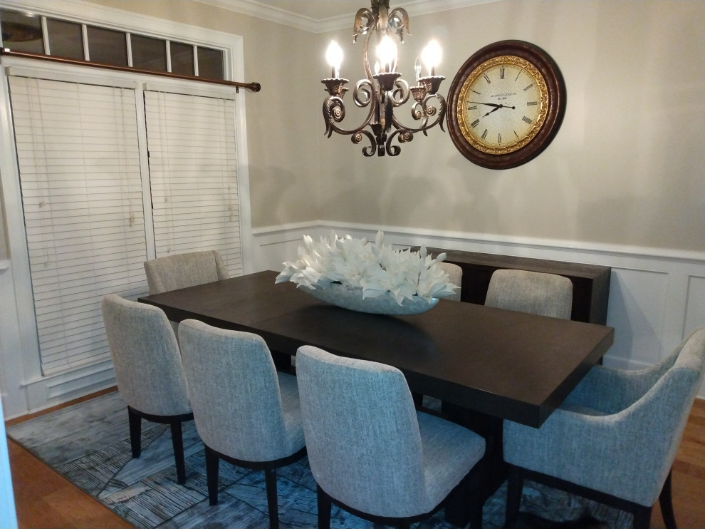 Example of a transitional dining room design in Atlanta