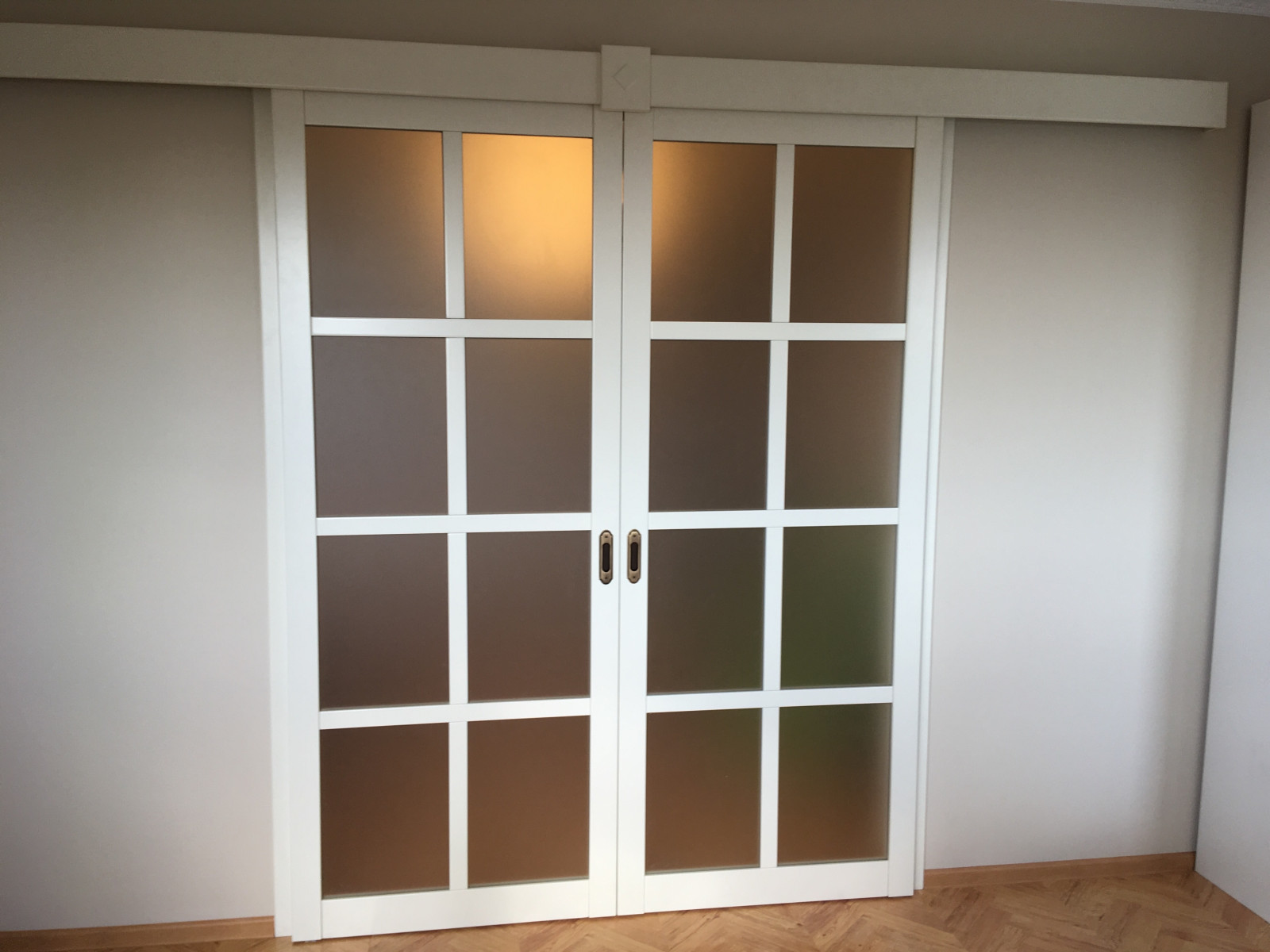 Классические двери из массива дуба