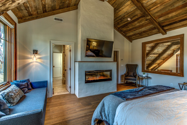 Eagle Village Circle, Eagles Nest rustic