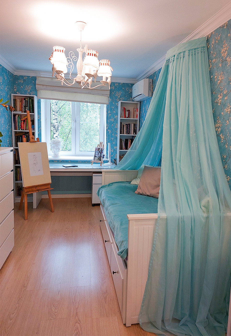 Квартира с бирюзовыми акцентами