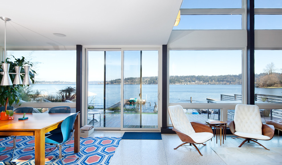 Living room - 1950s living room idea in Seattle