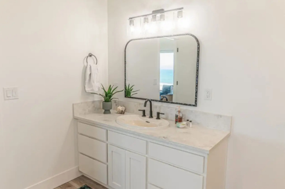 "Beach Me" Lincoln City, OR Short-term Rental Remodel