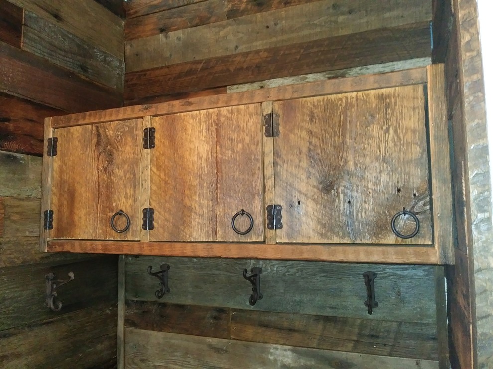 Inspiration for a rustic home design remodel in Seattle