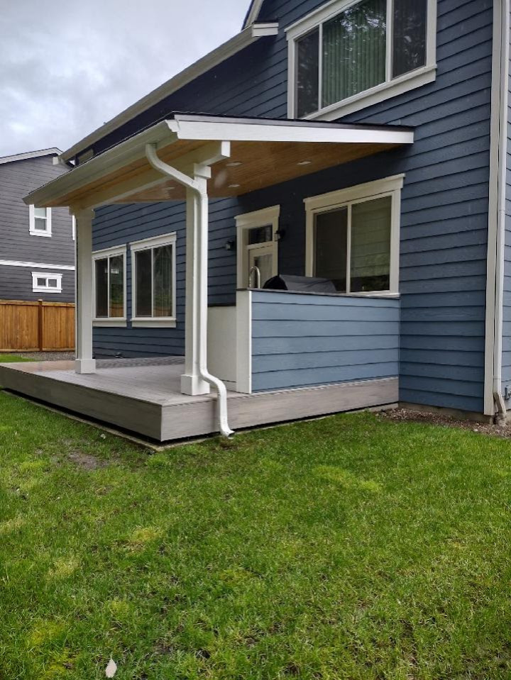 Outdoor Kitchen, Deck & Cover