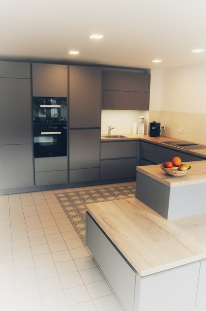 Mattlack modern-koek
