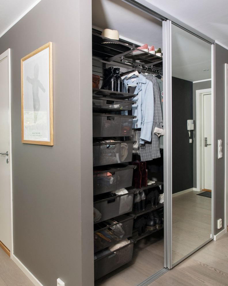 Hallway organised - Modern - Hall - London - by Organise Space