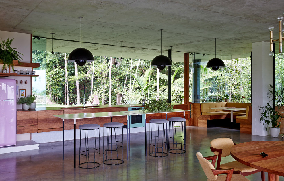 This is an example of a tropical kitchen in Cairns.