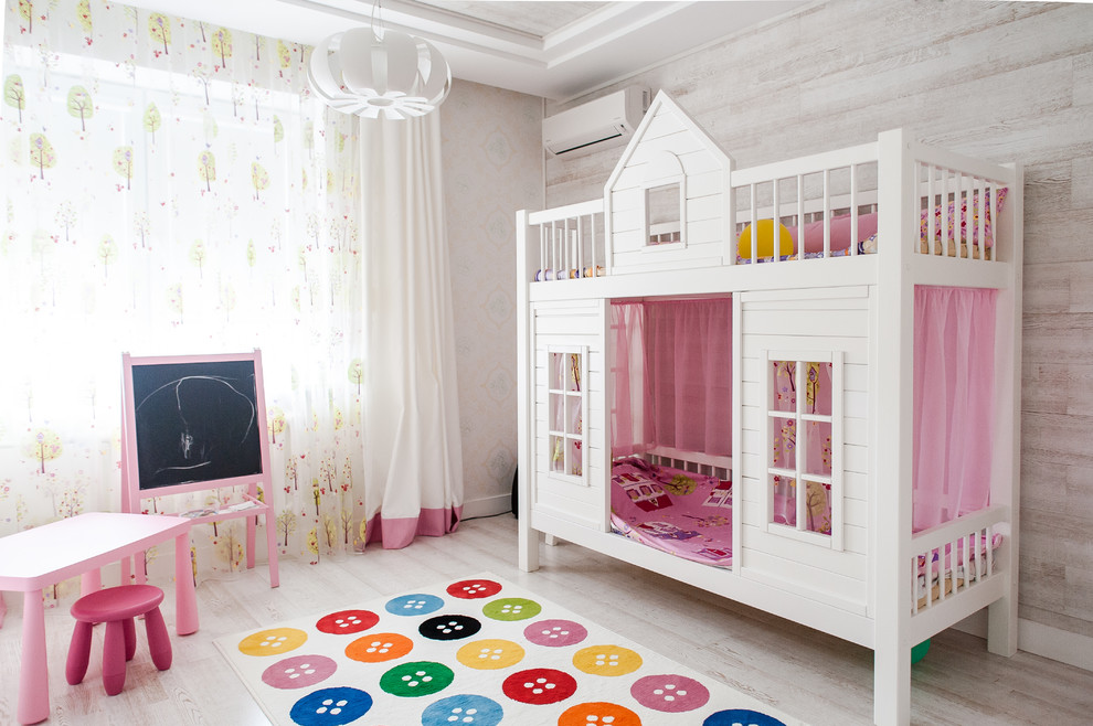 Деревянная оправа