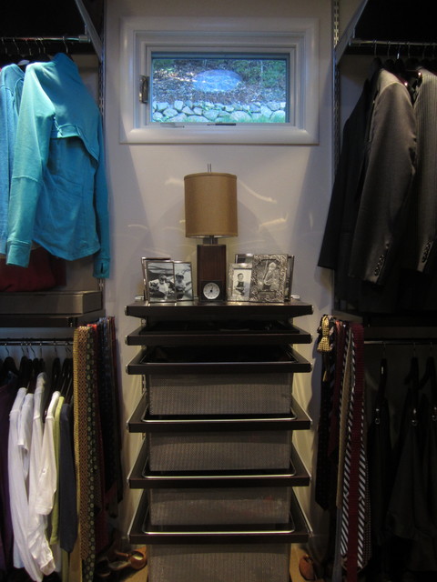 Castle Rock House contemporary-wardrobe