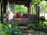 Farmhouse  by Hilarie Holdsworth Design