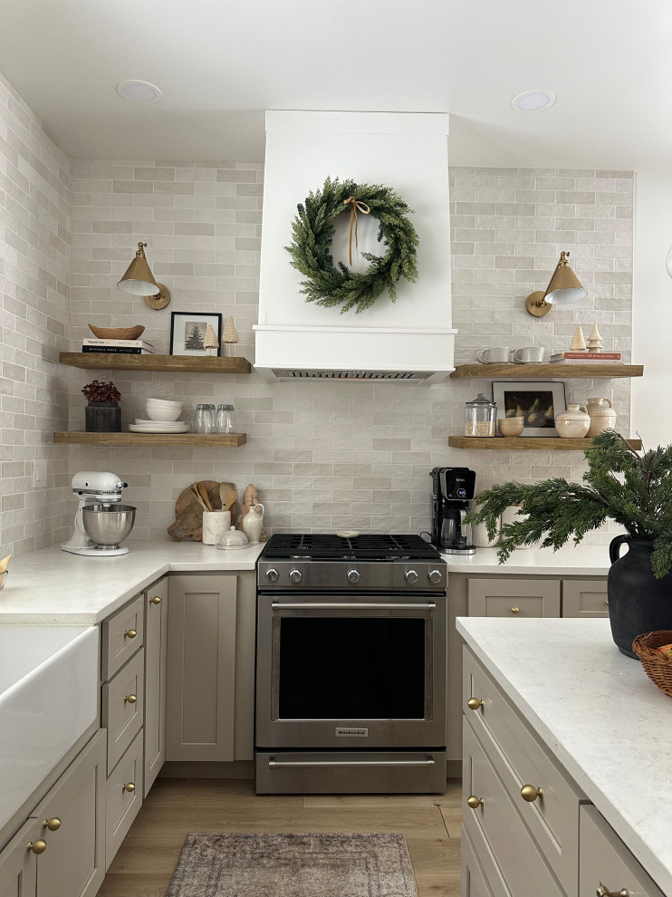 Tile Backsplash to Ceiling