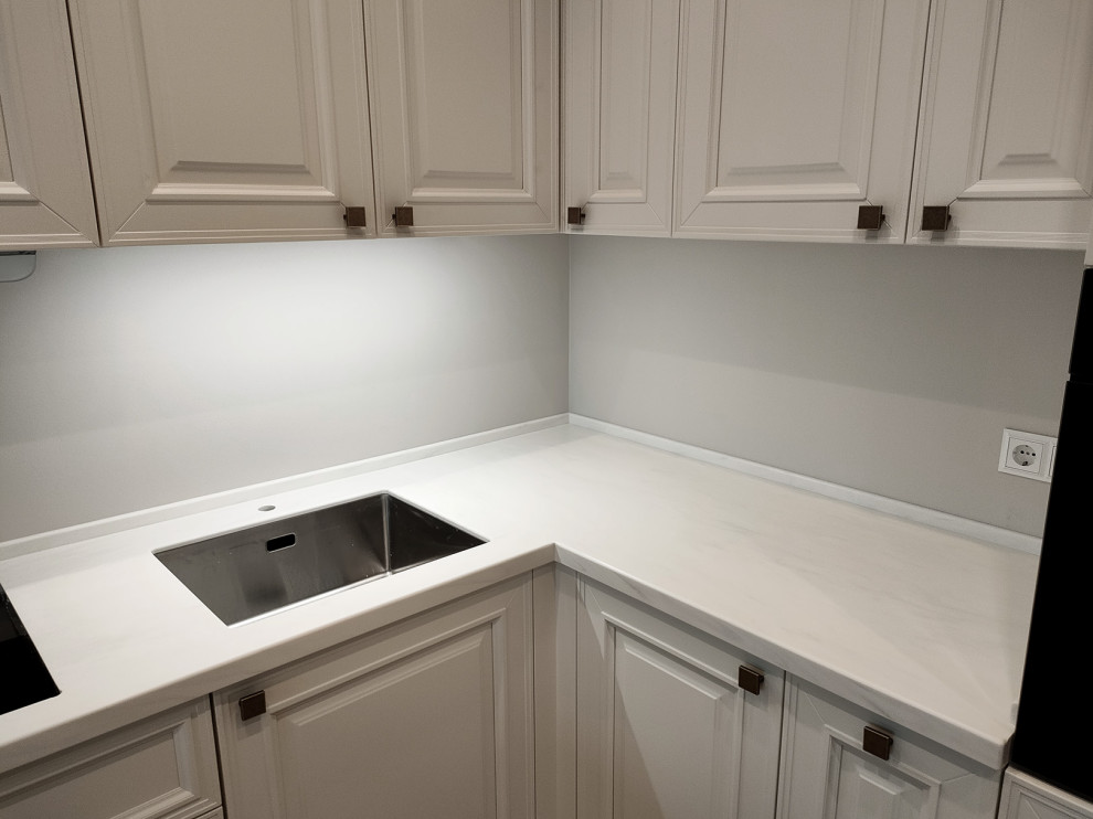 Столешница для кухни из искусственного камня Grandex Marble