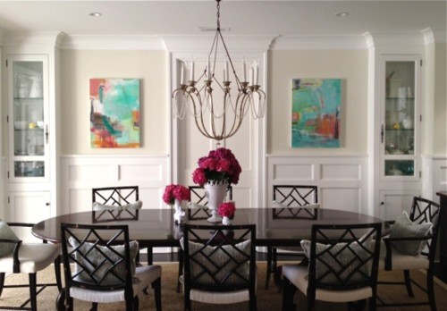 This is an example of a mid-sized transitional separate dining room in Los Angeles.