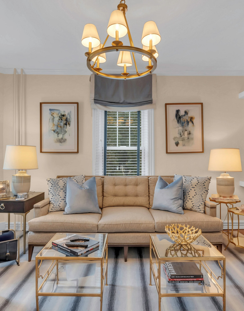 Home design - transitional home design idea in New York