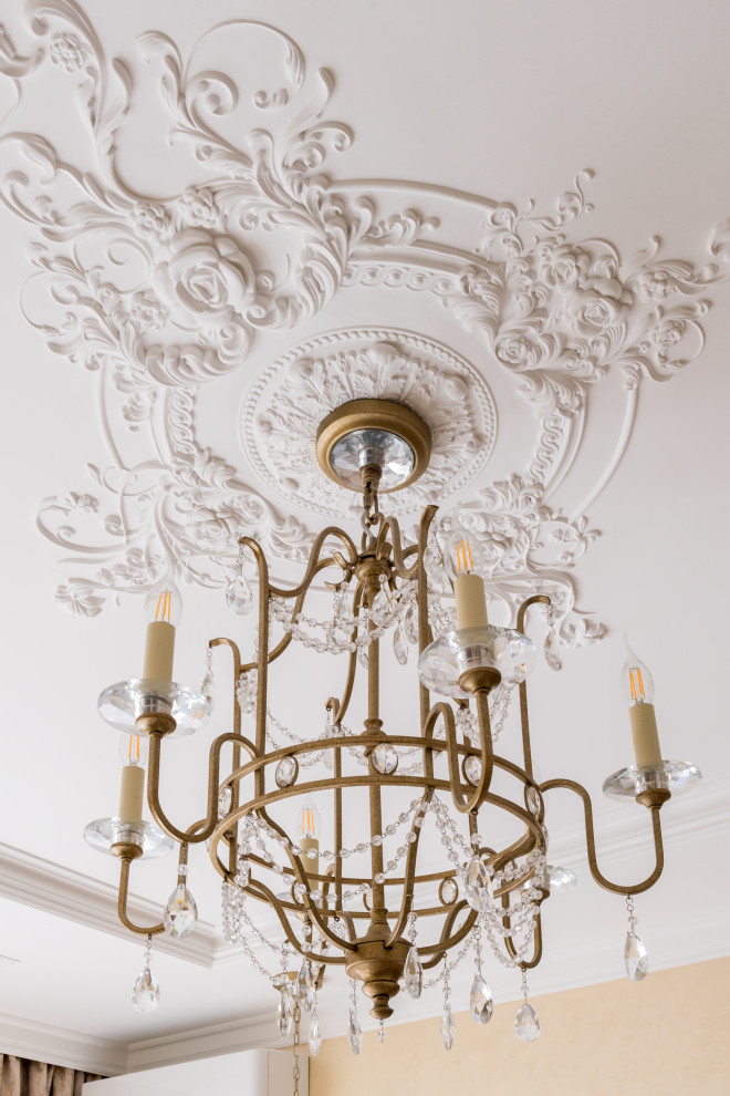 Гипсовая лепнина Аврора в проекте дизайфнера Маргариты Мельниковой