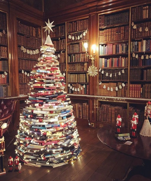 sapin de livres