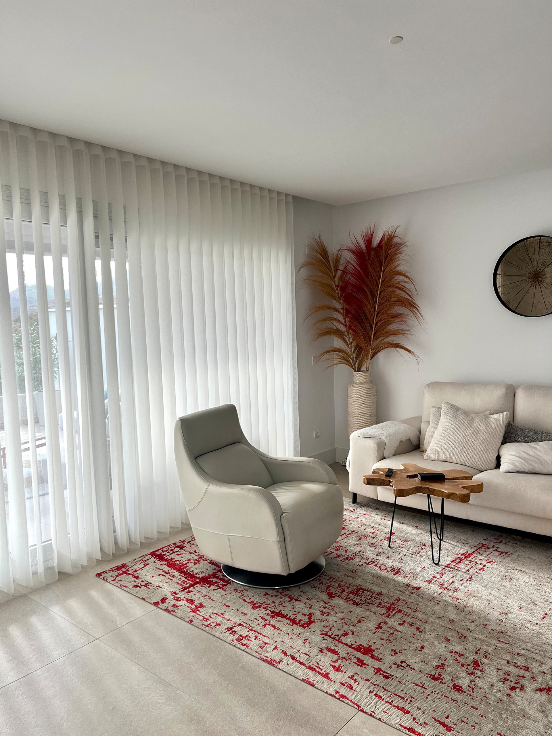 DAY & NIGHT BLINDS