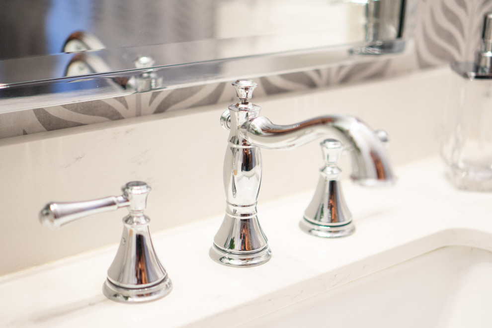 Yellowstone Road, Plymouth